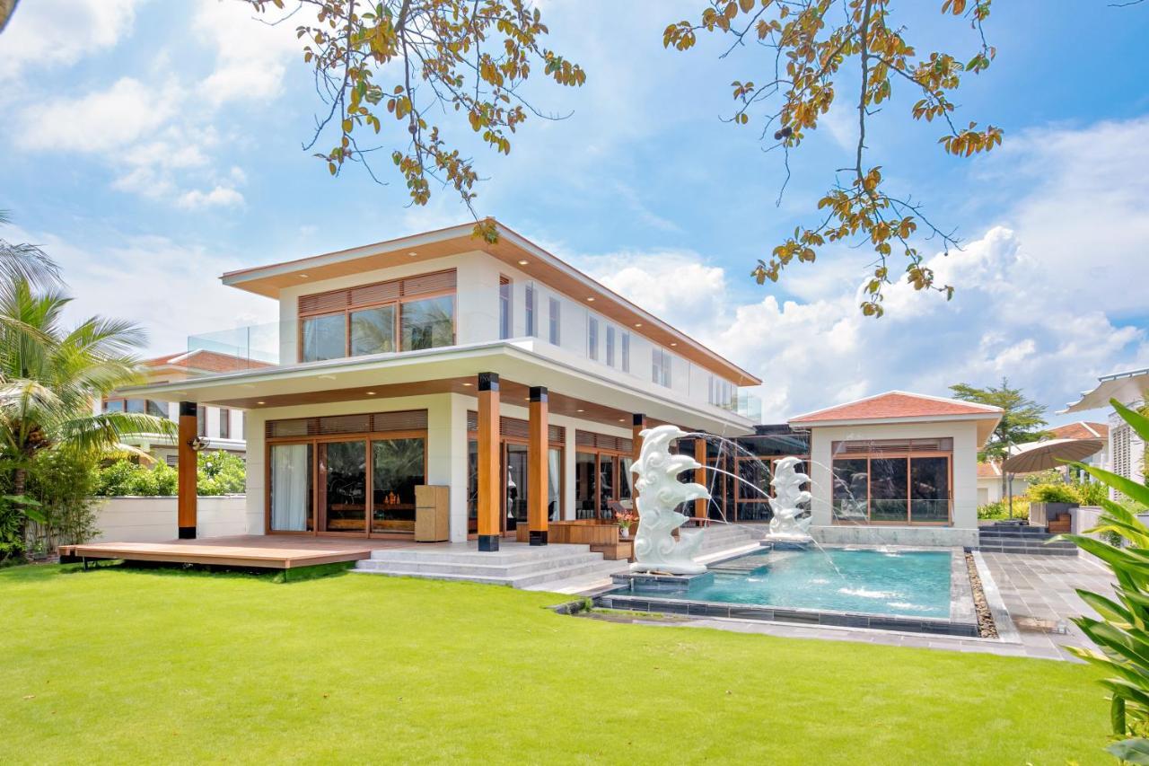Deluxe Beach Villas By Danatrip ดานัง ภายนอก รูปภาพ