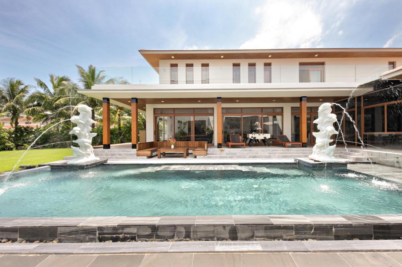 Deluxe Beach Villas By Danatrip ดานัง ภายนอก รูปภาพ