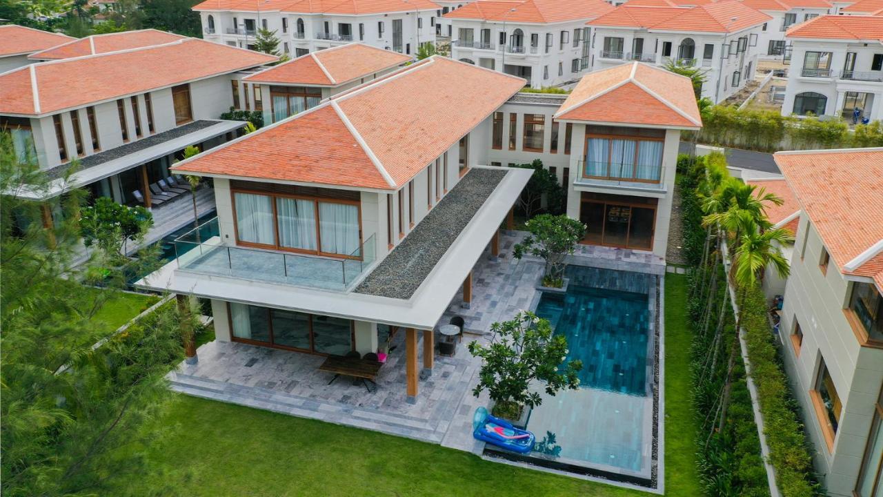 Deluxe Beach Villas By Danatrip ดานัง ภายนอก รูปภาพ