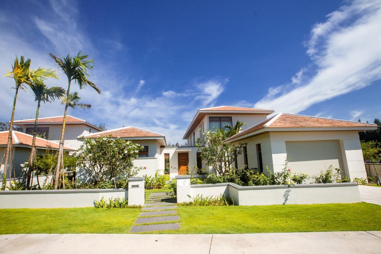 Deluxe Beach Villas By Danatrip ดานัง ภายนอก รูปภาพ