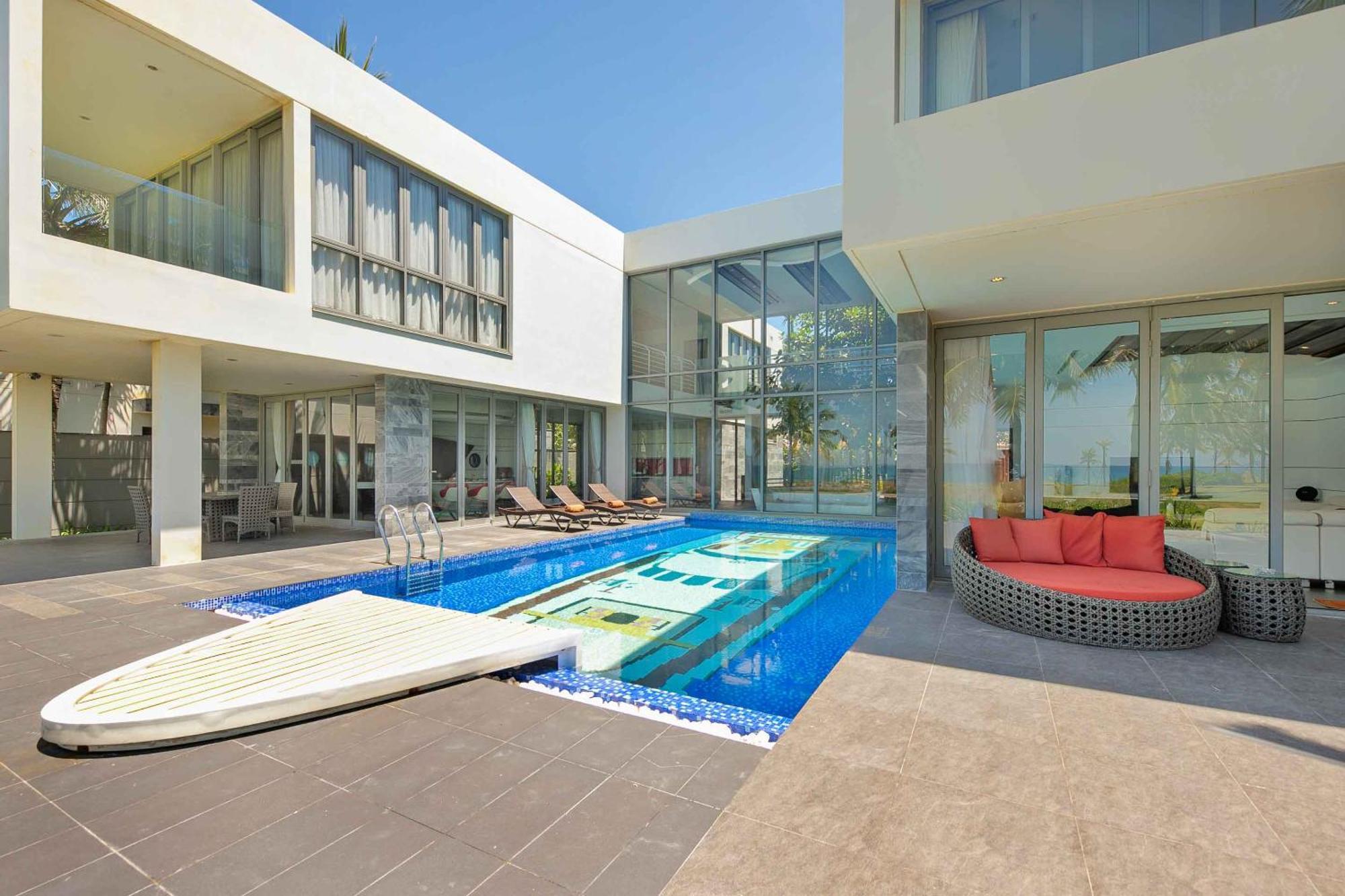 Deluxe Beach Villas By Danatrip ดานัง ภายนอก รูปภาพ
