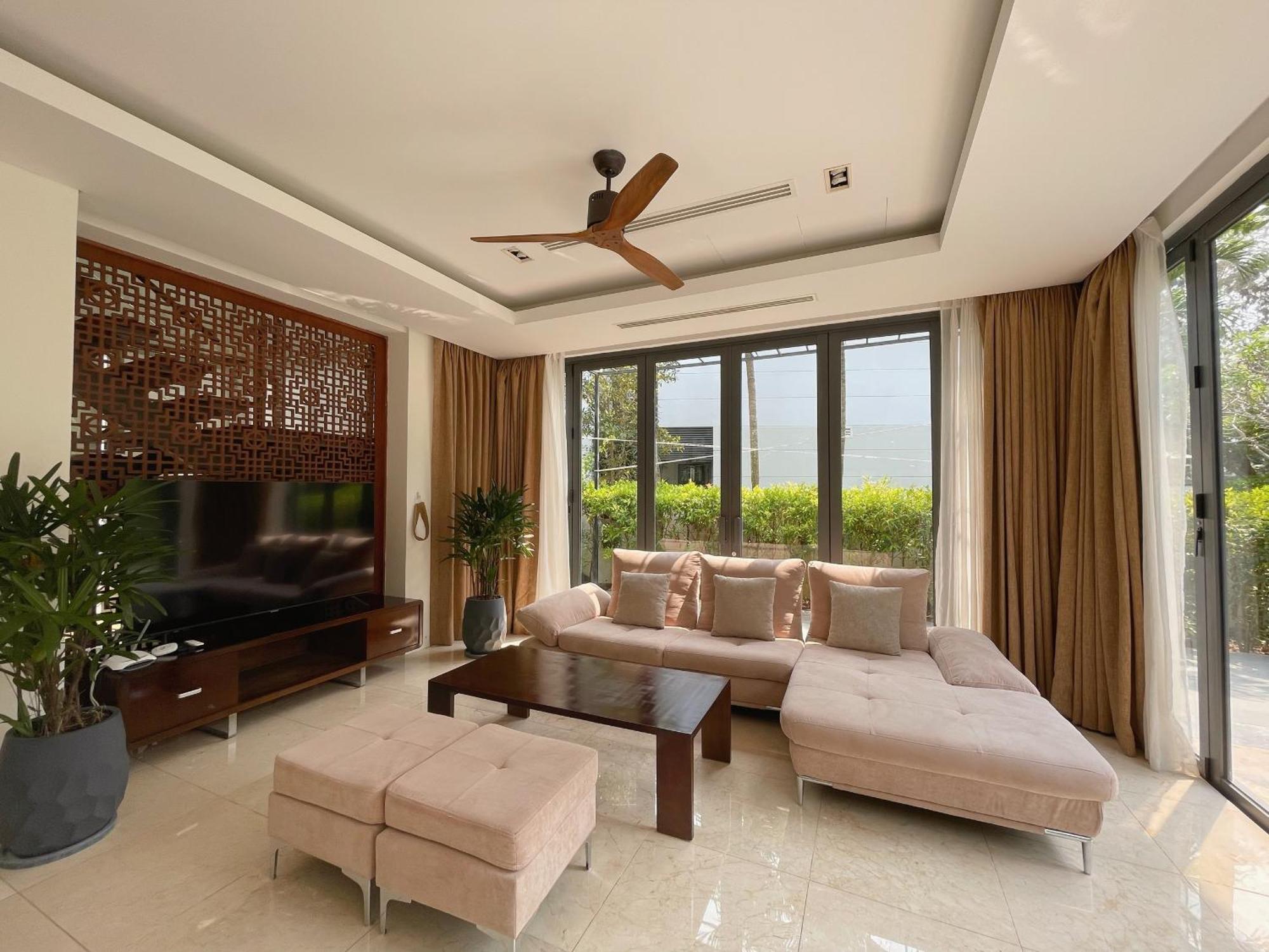 Deluxe Beach Villas By Danatrip ดานัง ภายนอก รูปภาพ
