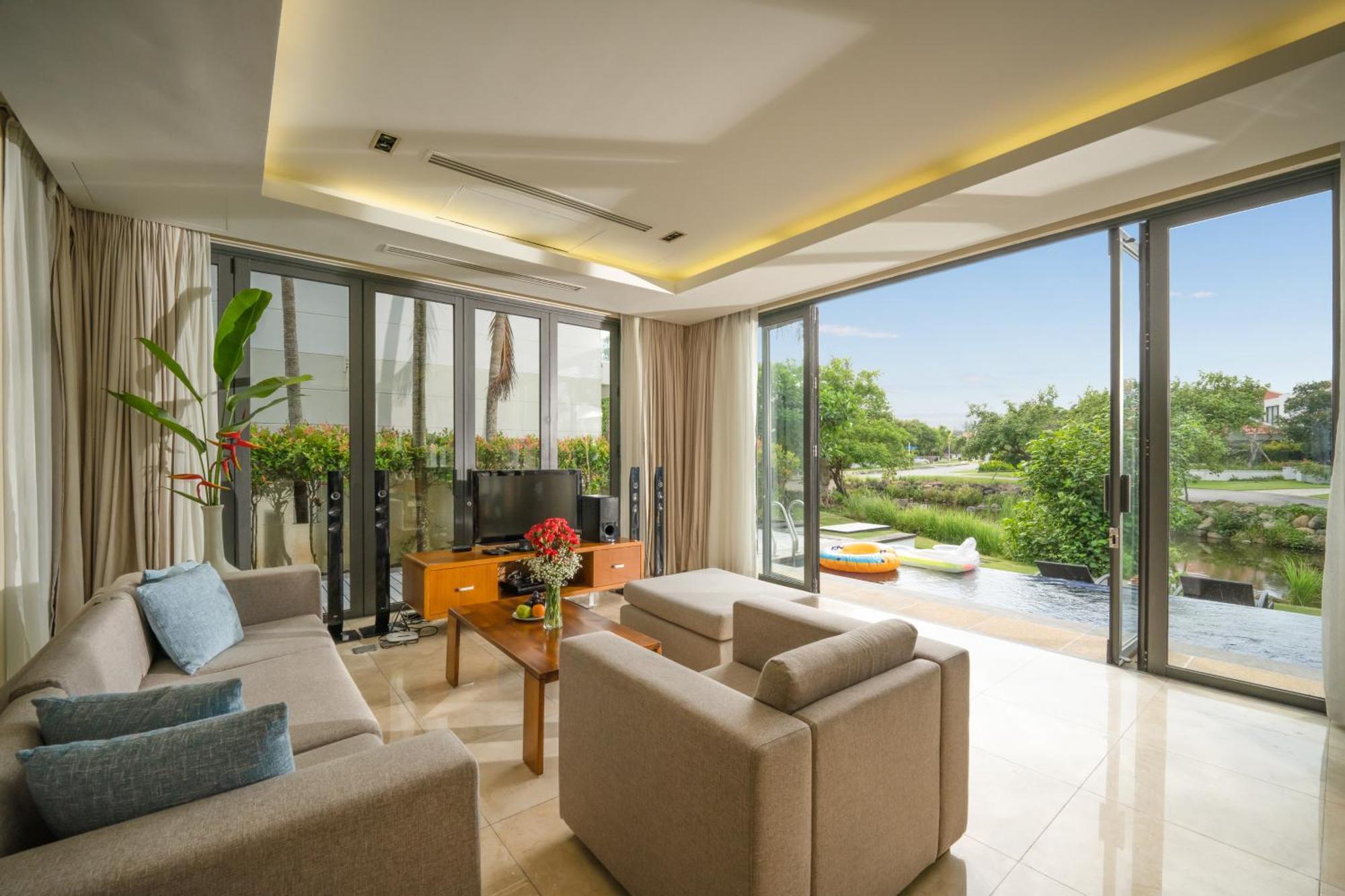 Deluxe Beach Villas By Danatrip ดานัง ภายนอก รูปภาพ