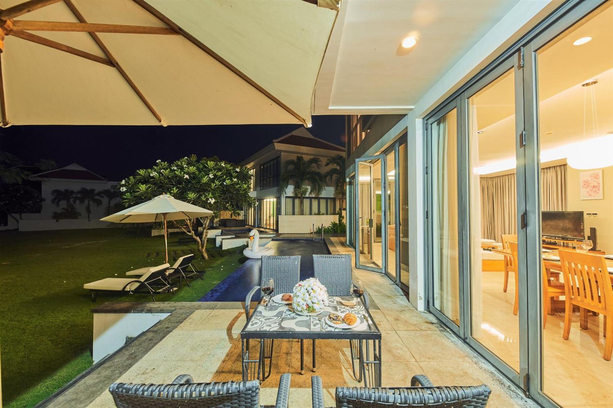 Deluxe Beach Villas By Danatrip ดานัง ห้อง รูปภาพ